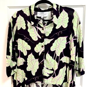 Simply Sisters Lola Miller Designs hi/lo top.  US women’s  XL